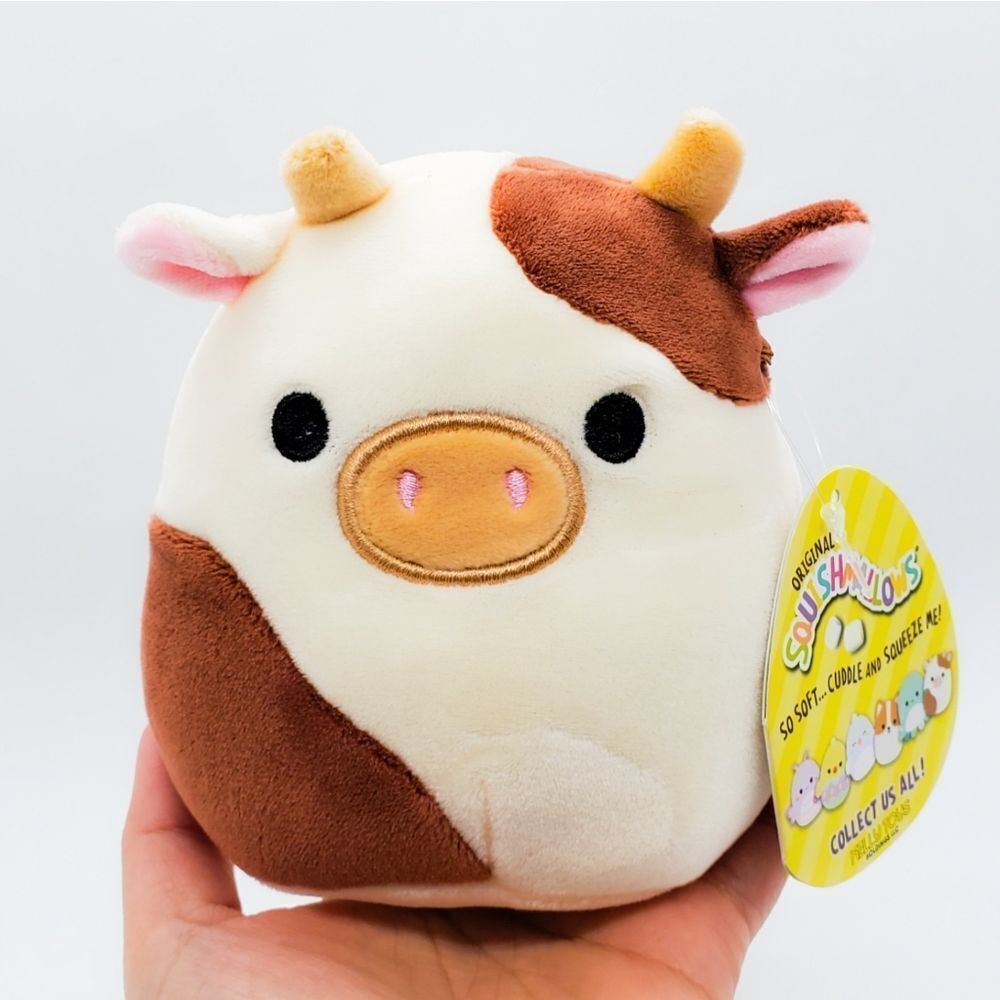 4.5" RARE Easter squishmallow Ronnie the cow